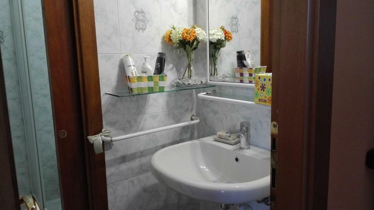 Casarina Daire Ventimiglia Dış mekan fotoğraf