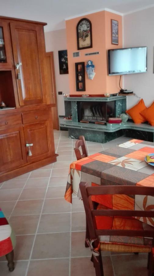 Casarina Daire Ventimiglia Dış mekan fotoğraf
