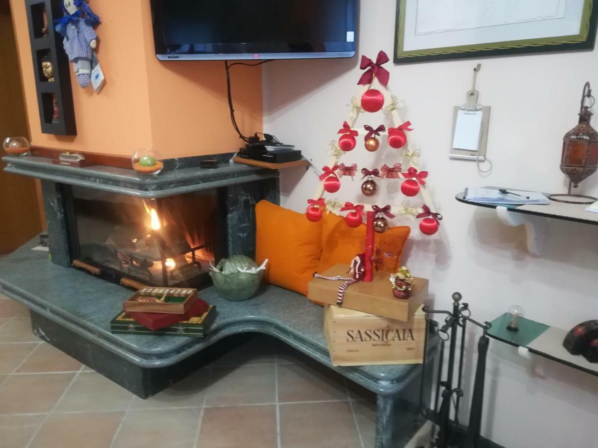Casarina Daire Ventimiglia Dış mekan fotoğraf
